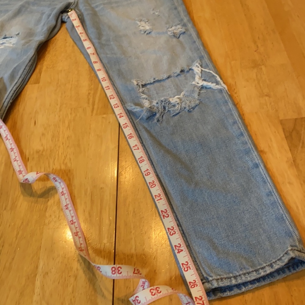 Abercrombie & Fitch Distressed Button Fly Light wash Women’s Jeans Size 26 - Picture 9 of 12